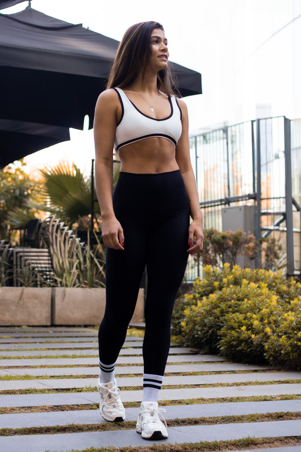Bra V White