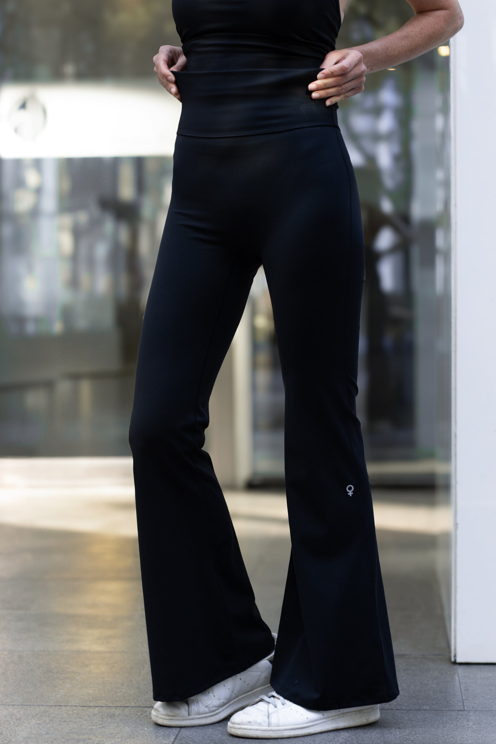 Calza ERA Flare Black