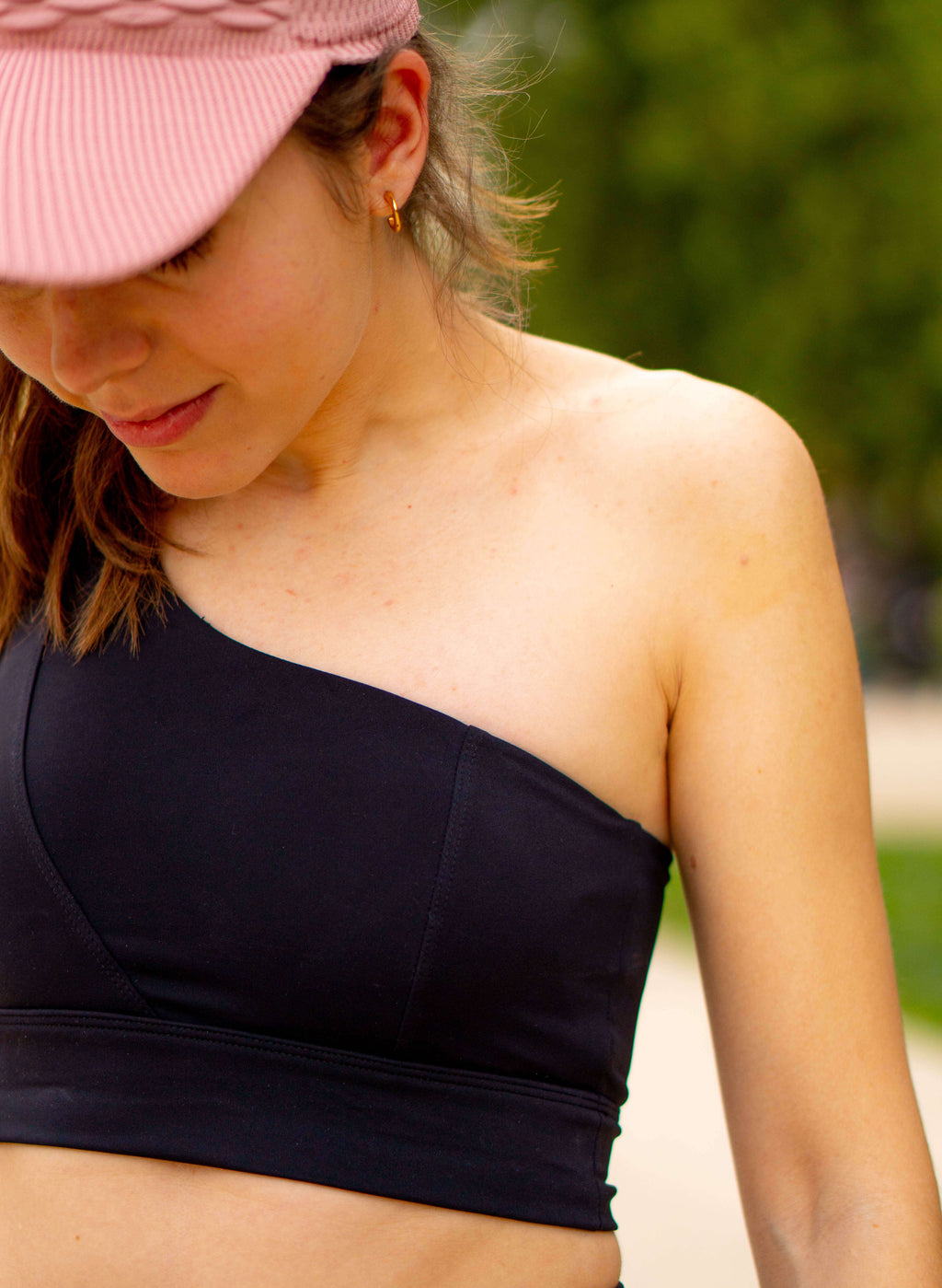 Top One Strap Black