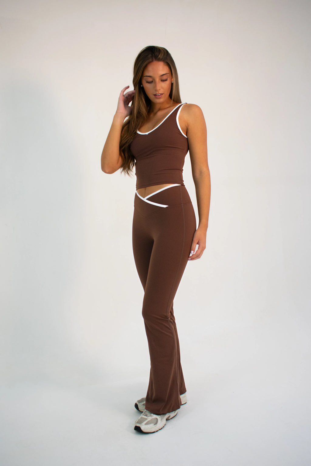 Conjunto Pants V Coffee y Bra V Coffee