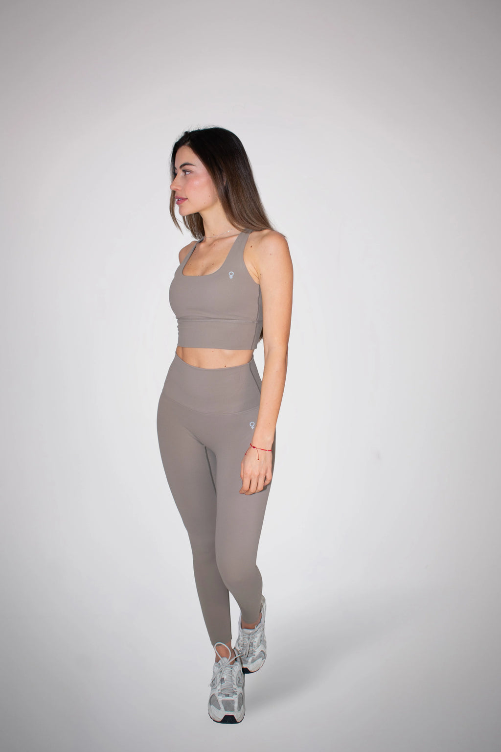 Conjunto Cloud cream Vibes  Limited Edition
