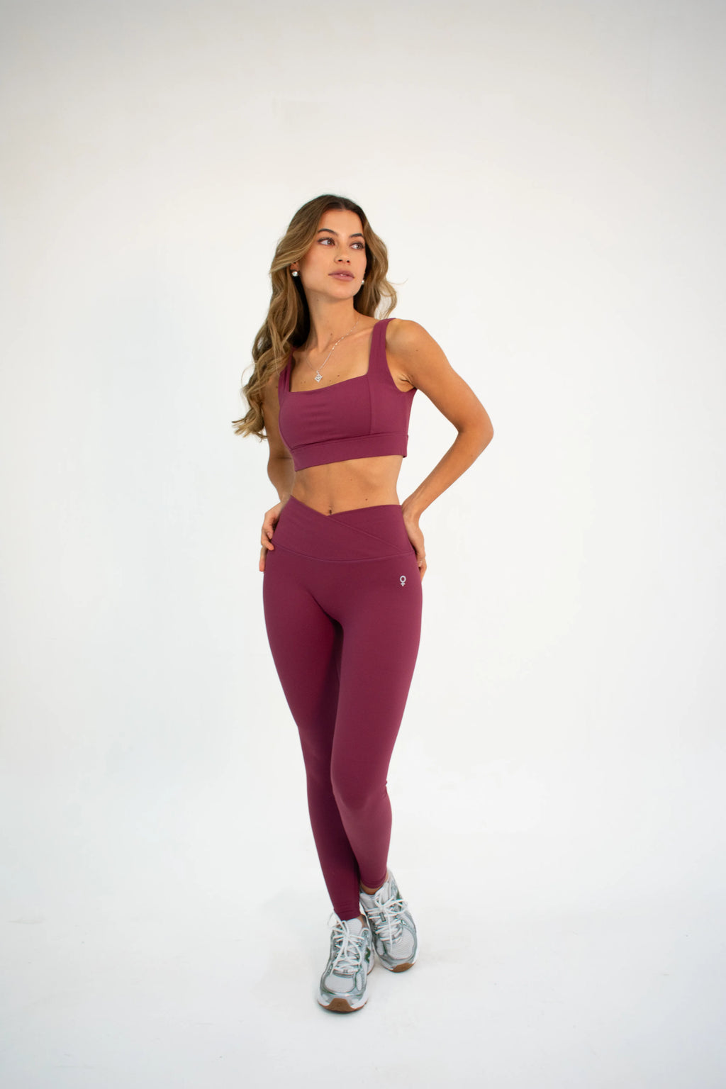 Conjunto Form Line Dark Cherry